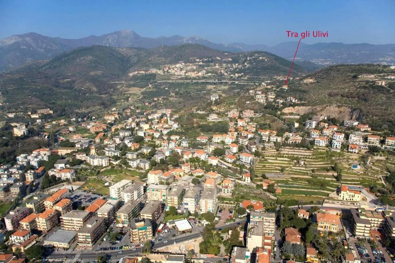Bed & Breakfast Bed and Breakfast Tra Gli Ulivi Pietra Ligure Italia