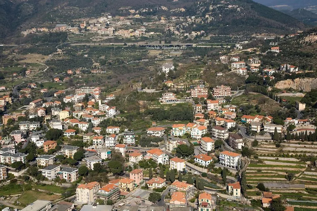 Bed and Breakfast Tra Gli Ulivi Pietra Ligure 0*,